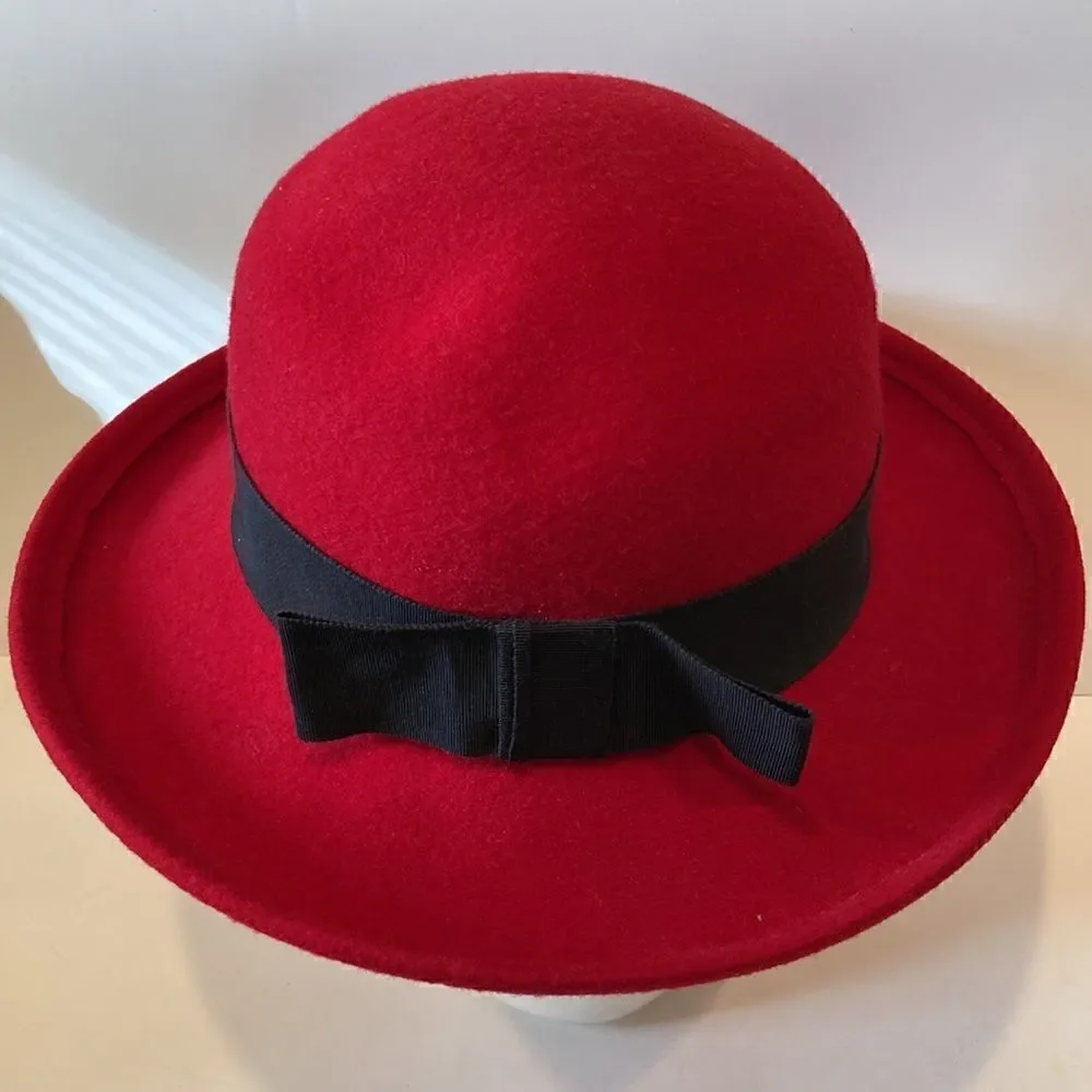 Street Smart by Betmar Wool Hat Made in the USA 100% Wool Red